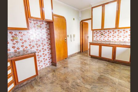 Apartamento para alugar com 385m², 4 quartos e 4 vagasCozinha