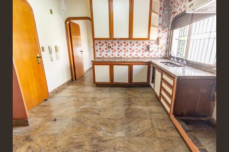 Apartamento para alugar com 385m², 4 quartos e 4 vagasCozinha