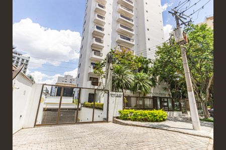 Apartamento para alugar com 385m², 4 quartos e 4 vagasFachada