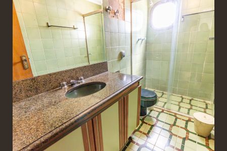 Apartamento para alugar com 385m², 4 quartos e 4 vagasBanheiro da Suíte 2