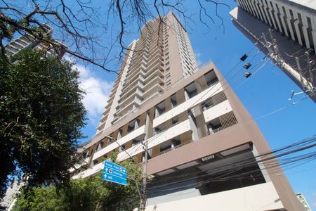 Apartamento à venda com 78m², 2 quartos e 1 vaga Apartamento à venda com 78m², 2 quartos e 1 vagaFachada