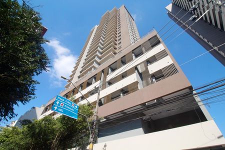 Apartamento à venda com 78m², 2 quartos e 1 vaga Apartamento à venda com 78m², 2 quartos e 1 vagaFachada