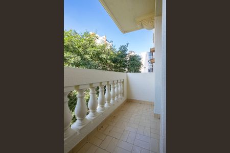 Apartamento à venda com 80m², 3 quartos e 1 vagaVaranda