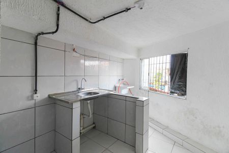 Cozinha de kitnet/studio para alugar com 1 quarto, 25m² em Jardim Vera Cruz(zona Leste), São Paulo