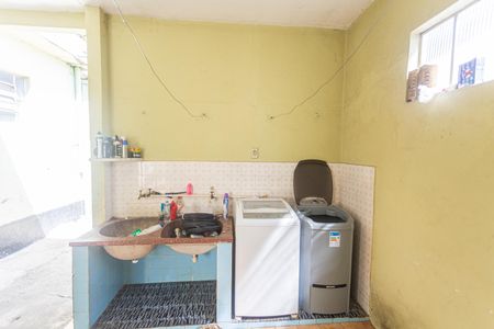 Casa à venda com 185m², 3 quartos e 3 vagasÁrea de Serviço da Casa 2