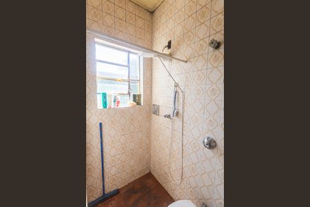 Casa à venda com 185m², 3 quartos e 3 vagasBanheiro da Suíte da Casa 2