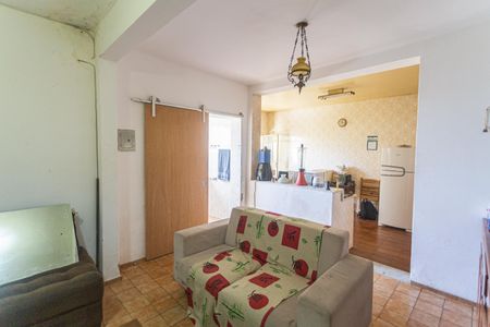 Casa à venda com 185m², 3 quartos e 3 vagas Casa à venda com 185m², 3 quartos e 3 vagasSala da Casa 2