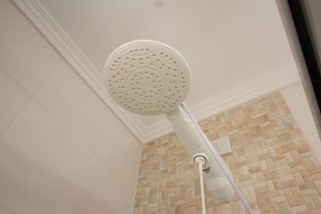 Casa de condomínio à venda com 70m², 2 quartos e 1 vaga Casa de condomínio à venda com 70m², 2 quartos e 1 vagaBanheiro da Suíte 1