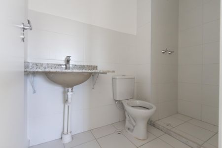 Apartamento à venda com 64m², 2 quartos e 1 vaga Apartamento à venda com 64m², 2 quartos e 1 vagaBanheiro