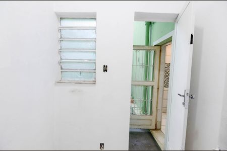 Casa para alugar com 100m², 2 quartos e sem vaga Casa para alugar com 100m², 2 quartos e sem vagaÁrea de Serviço