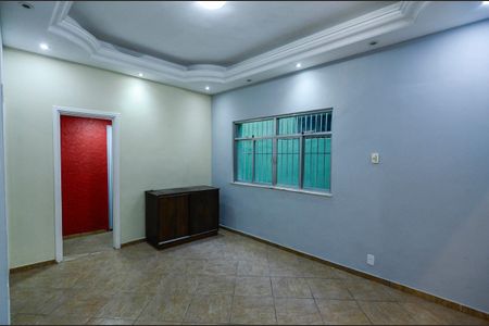 Casa para alugar com 100m², 2 quartos e sem vaga Casa para alugar com 100m², 2 quartos e sem vagaSala