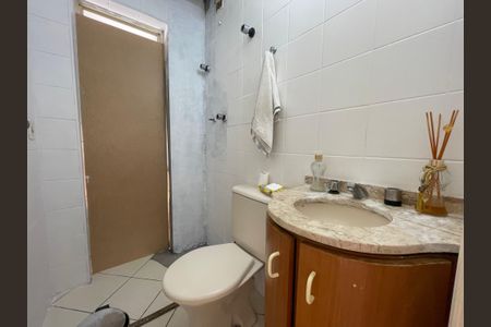 Apartamento à venda com 78m², 3 quartos e 1 vagaBanheiro 2