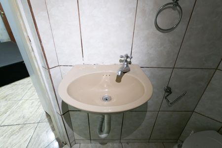 Casa para alugar com 55m², 1 quarto e sem vagaBanheiro 