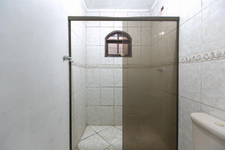 Casa à venda com 220m², 5 quartos e 2 vagas Casa à venda com 220m², 5 quartos e 2 vagasBanheiro 2