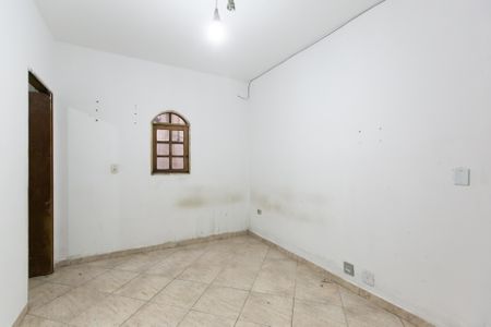 Casa à venda com 220m², 5 quartos e 2 vagas Casa à venda com 220m², 5 quartos e 2 vagasQuarto 1