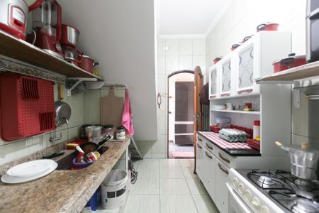 Casa à venda com 220m², 5 quartos e 2 vagas Casa à venda com 220m², 5 quartos e 2 vagasCozinha 3