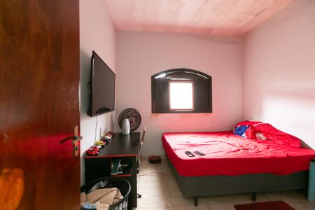 Casa à venda com 220m², 5 quartos e 2 vagas Casa à venda com 220m², 5 quartos e 2 vagasQuarto 3