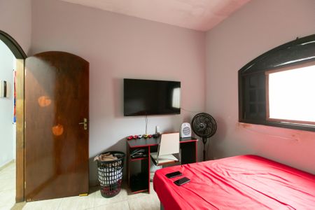 Casa à venda com 220m², 5 quartos e 2 vagas Casa à venda com 220m², 5 quartos e 2 vagasQuarto 3