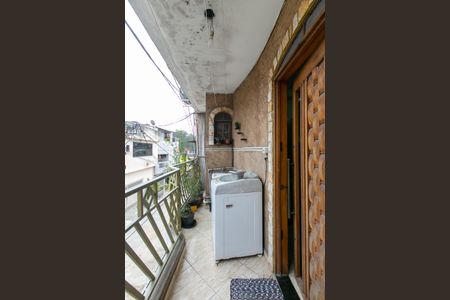 Casa à venda com 220m², 5 quartos e 2 vagas Casa à venda com 220m², 5 quartos e 2 vagasVaranda da Sala 2