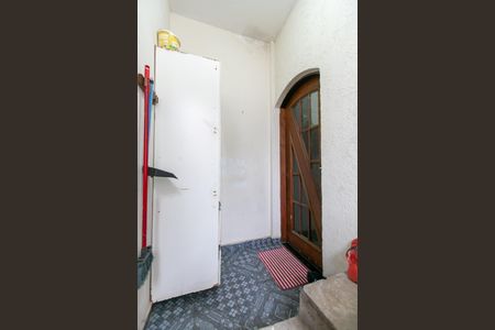 Casa à venda com 220m², 5 quartos e 2 vagas Casa à venda com 220m², 5 quartos e 2 vagasÁrea Externa