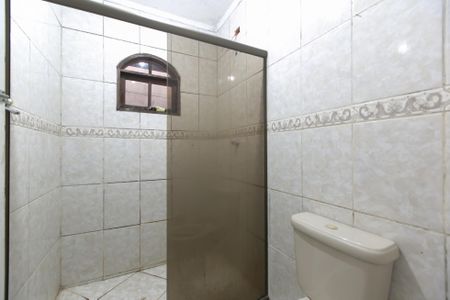 Casa à venda com 220m², 5 quartos e 2 vagas Casa à venda com 220m², 5 quartos e 2 vagasBanheiro 2