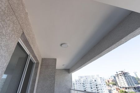 Apartamento à venda com 64m², 2 quartos e 1 vaga Apartamento à venda com 64m², 2 quartos e 1 vagaVaranda