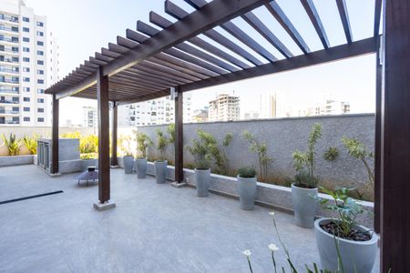 Apartamento à venda com 64m², 2 quartos e 1 vaga Apartamento à venda com 64m², 2 quartos e 1 vagaLounge