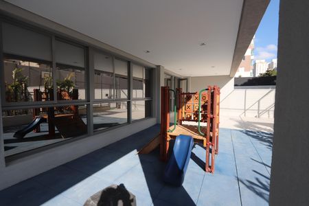 Apartamento à venda com 72m², 2 quartos e 1 vagaÁrea comum - Playground