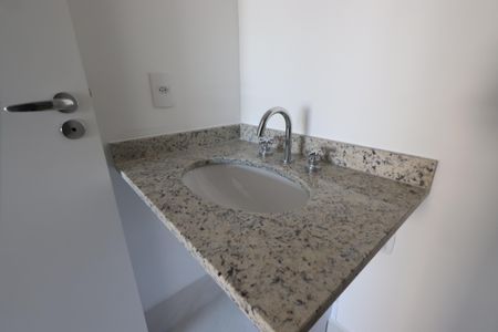 Apartamento à venda com 72m², 2 quartos e 1 vagaBanheiro da Suíte