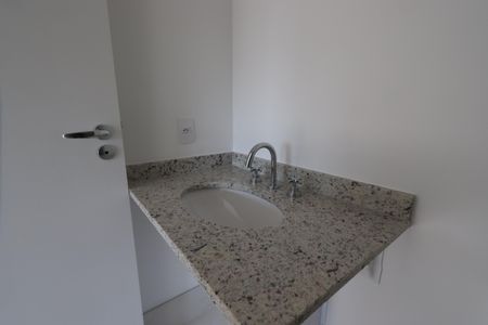 Apartamento à venda com 131m², 3 quartos e 2 vagasBanheiro da Suíte 3