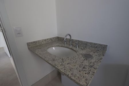 Apartamento à venda com 131m², 3 quartos e 2 vagasBanheiro da Suíte 2