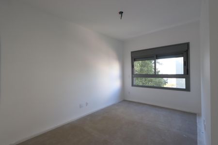 Apartamento à venda com 131m², 3 quartos e 2 vagasSuíte 1