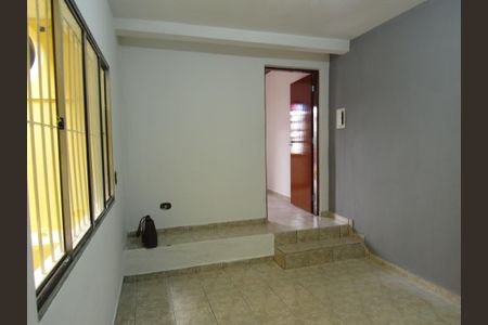 Sala de casa à venda com 2 quartos, 130m² em Vila Yolanda, Osasco