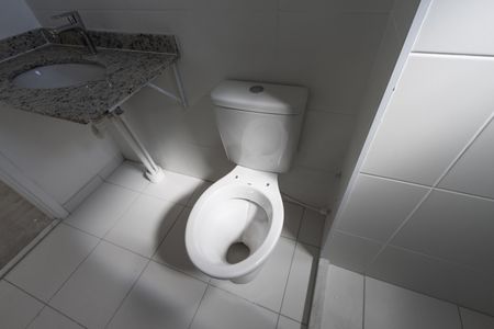 Apartamento à venda com 64m², 2 quartos e 1 vaga Apartamento à venda com 64m², 2 quartos e 1 vaga Banheiro da Suíte