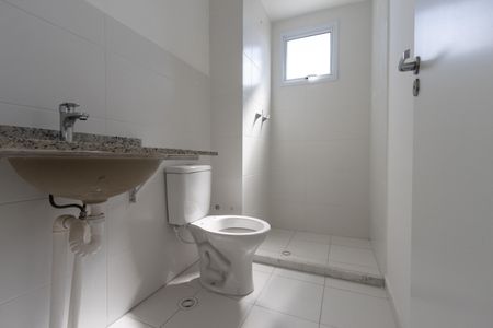 Apartamento à venda com 64m², 2 quartos e 1 vaga Apartamento à venda com 64m², 2 quartos e 1 vaga Banheiro da Suíte