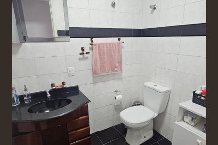Banheiro Social de apartamento à venda com 2 quartos, 75m² em Penha de França, São Paulo