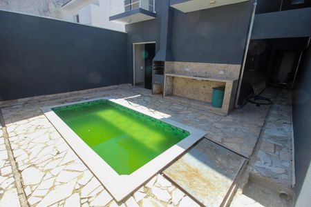 Casa de condomínio para alugar com 163m², 2 quartos e 2 vagas Casa de condomínio para alugar com 163m², 2 quartos e 2 vagasEspaço Gourmet