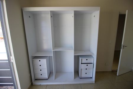 Casa de condomínio para alugar com 163m², 2 quartos e 2 vagas Casa de condomínio para alugar com 163m², 2 quartos e 2 vagasQuarto 2