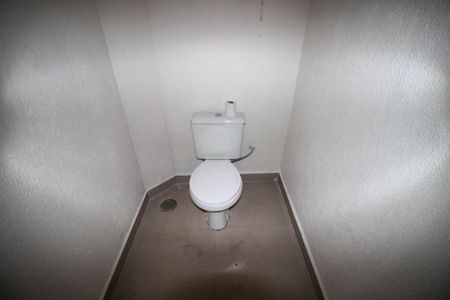 Casa de condomínio para alugar com 163m², 2 quartos e 2 vagas Casa de condomínio para alugar com 163m², 2 quartos e 2 vagasLavabo da Sala