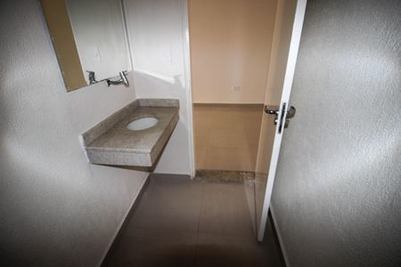 Casa de condomínio para alugar com 163m², 2 quartos e 2 vagas Casa de condomínio para alugar com 163m², 2 quartos e 2 vagasLavabo da Sala
