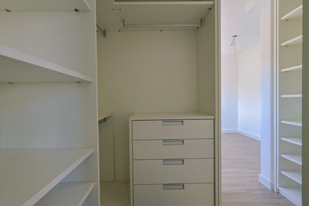 Apartamento à venda com 159m², 4 quartos e 3 vagasCloset da suíte 2