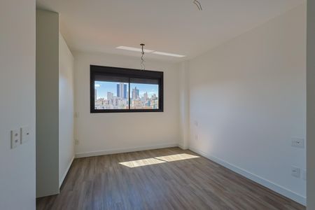Apartamento à venda com 159m², 4 quartos e 3 vagasSuíte 2