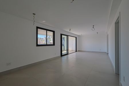 Apartamento à venda com 159m², 4 quartos e 3 vagasSala