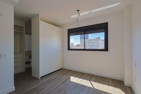 Apartamento à venda com 159m², 4 quartos e 3 vagasSuíte 2