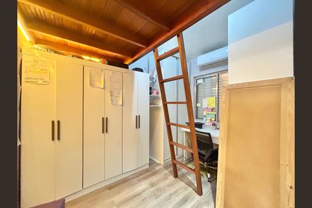 Casa à venda com 84m², 2 quartos e 2 vagas Casa à venda com 84m², 2 quartos e 2 vagasQuarto 1