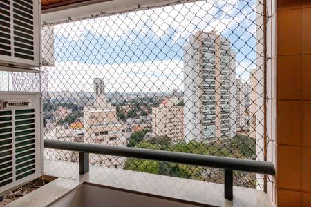 Apartamento à venda com 240m², 3 quartos e 3 vagasVaranda da Suíte 2