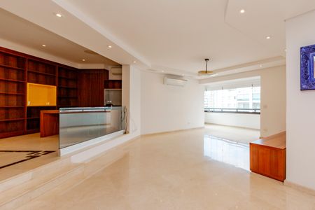 Apartamento à venda com 240m², 3 quartos e 3 vagasSala