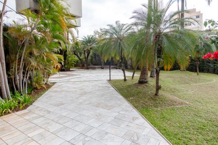 Apartamento à venda com 240m², 3 quartos e 3 vagasÁrea Comum