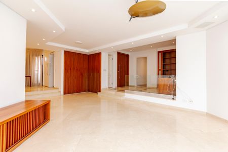 Apartamento à venda com 240m², 3 quartos e 3 vagasSala