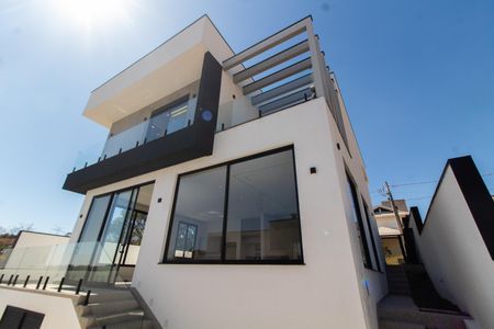 Casa de condomínio à venda com 411m², 4 quartos e 4 vagasÁrea Externa